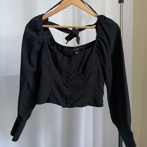 Black button top